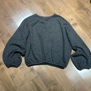 Zara sweater L